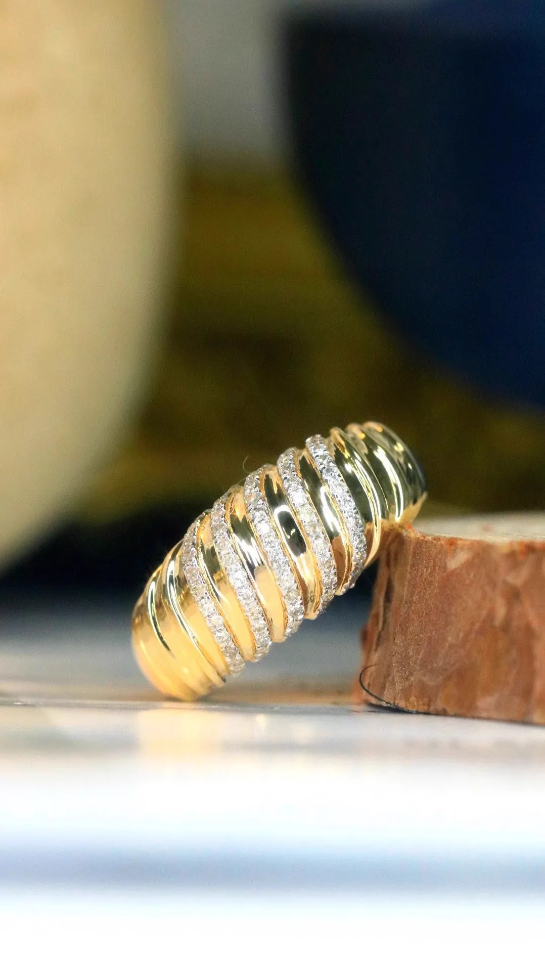 Bague large argent 925 doré bicolore pavée cristaux - vue latérale
