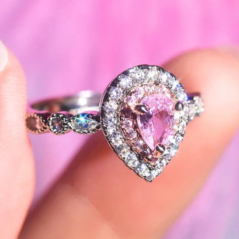 Bague acier inoxydable pierre rose goutte halo cristaux -
